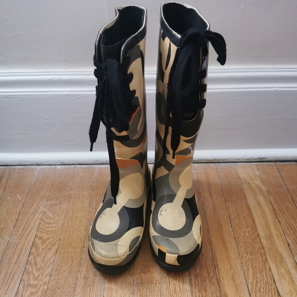 Coach Periwinkle Logo Rain Boots Size 6 - Picture 2 of 13